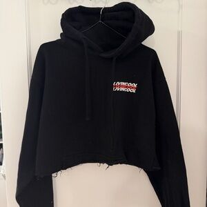 LIVIN COOL CROP SWEATSHIRT SIZE M